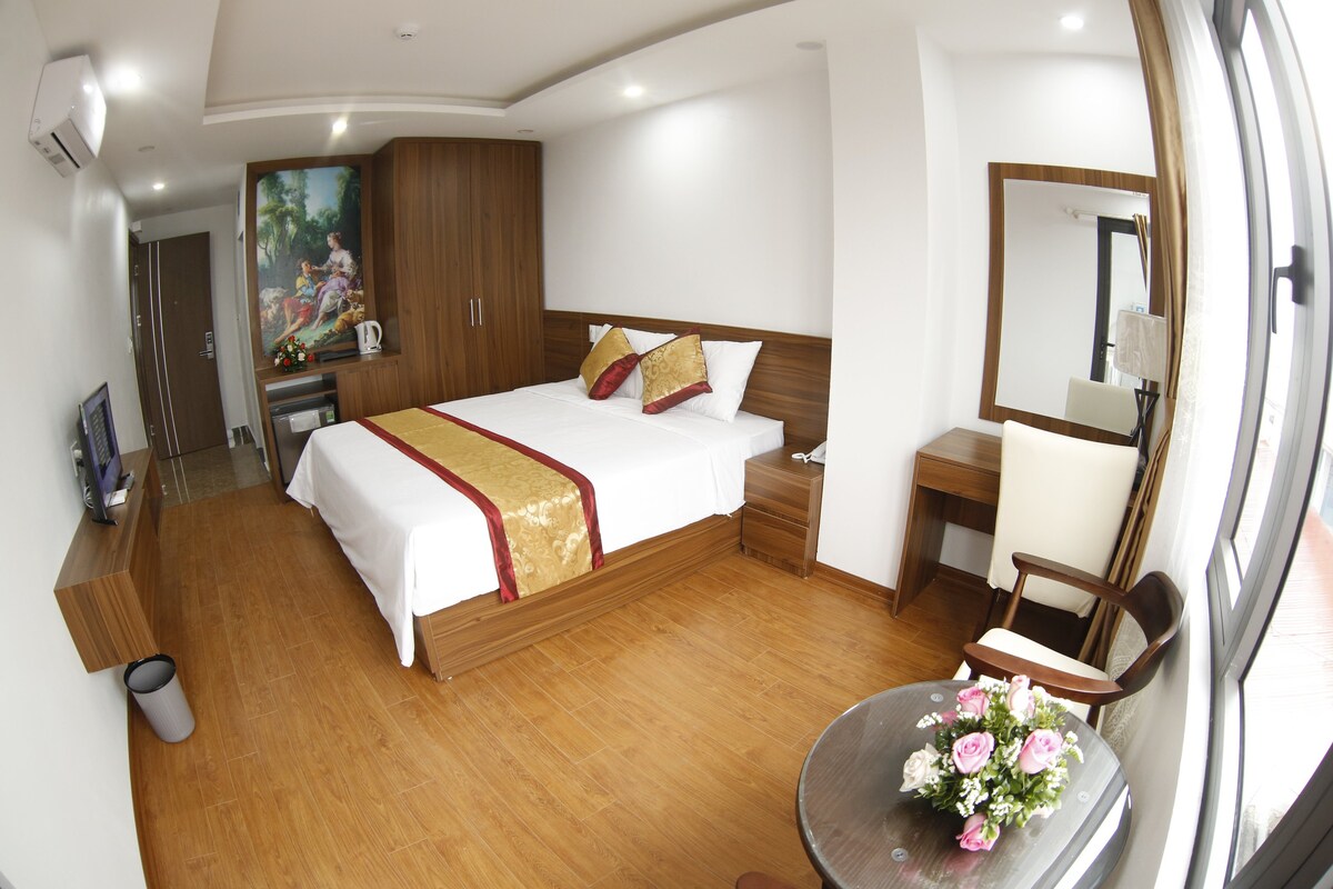 双人卧室Bao Ngoc Diamond酒店（加大双人床）