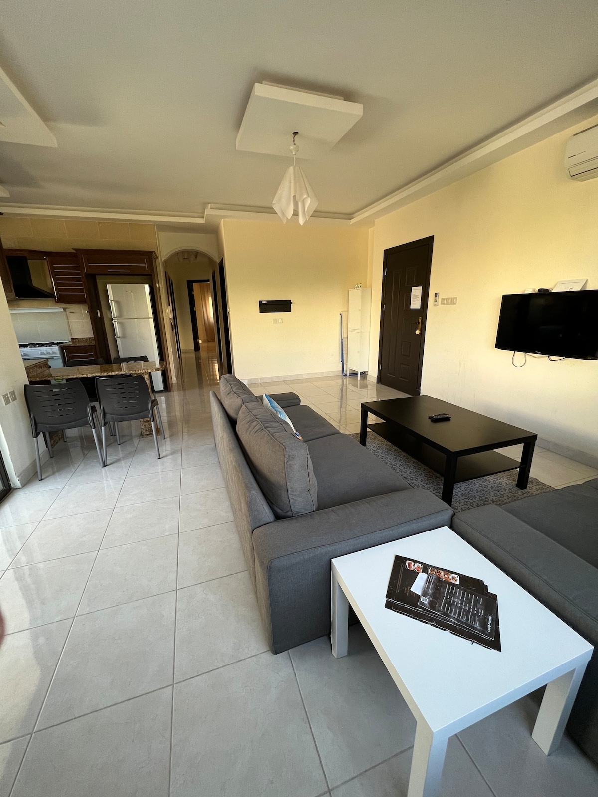 亚喀巴（ Aqaba ）地理位置优越。宽敞的3卧室公寓。