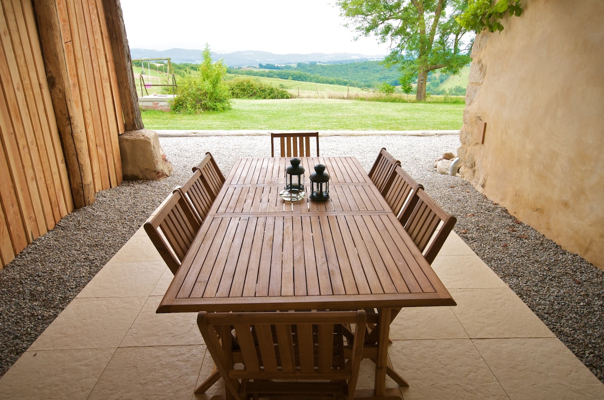 Rural gite with pool