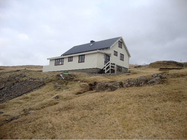 迷人的山坡小屋，可欣赏壮丽的景色