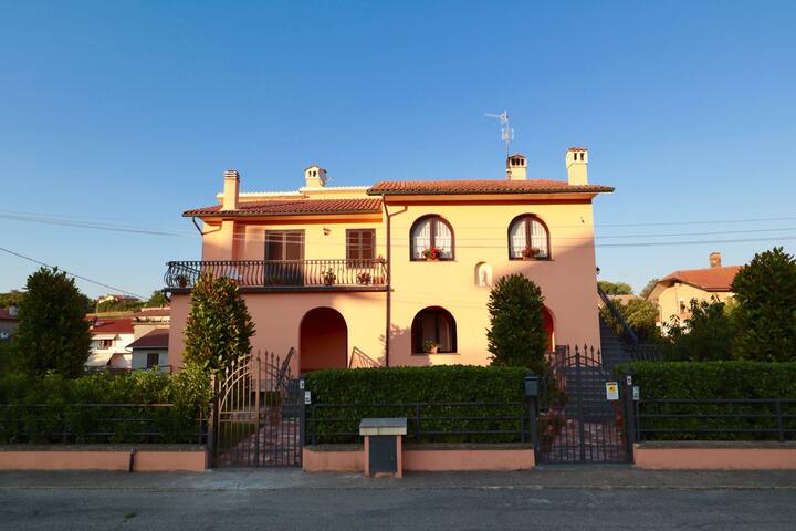 San Lorenzo Nuovo的民宿