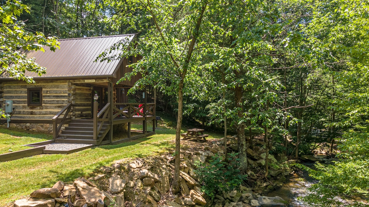 The Fishing Creek Cabin - Four Fillies Lodge