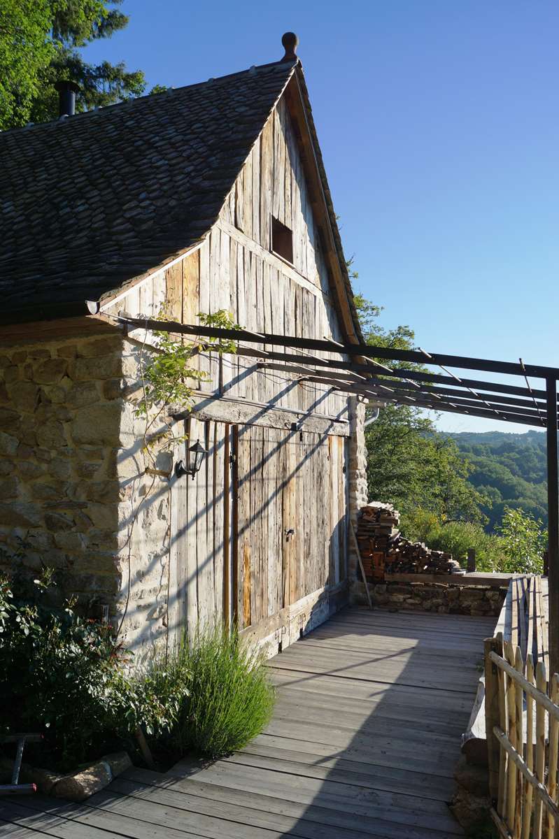 不寻常的小屋，景色迷人