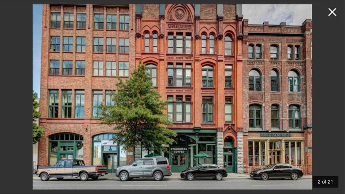 市中心历史悠久的奥斯汀贝尔公寓，包括停车场