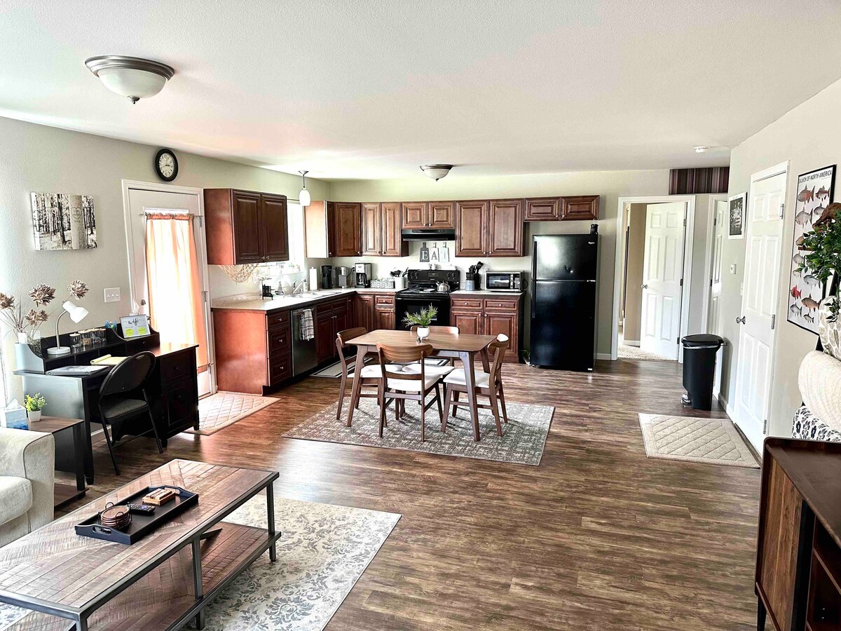 Newly furnished, clean and central Alaskan home!