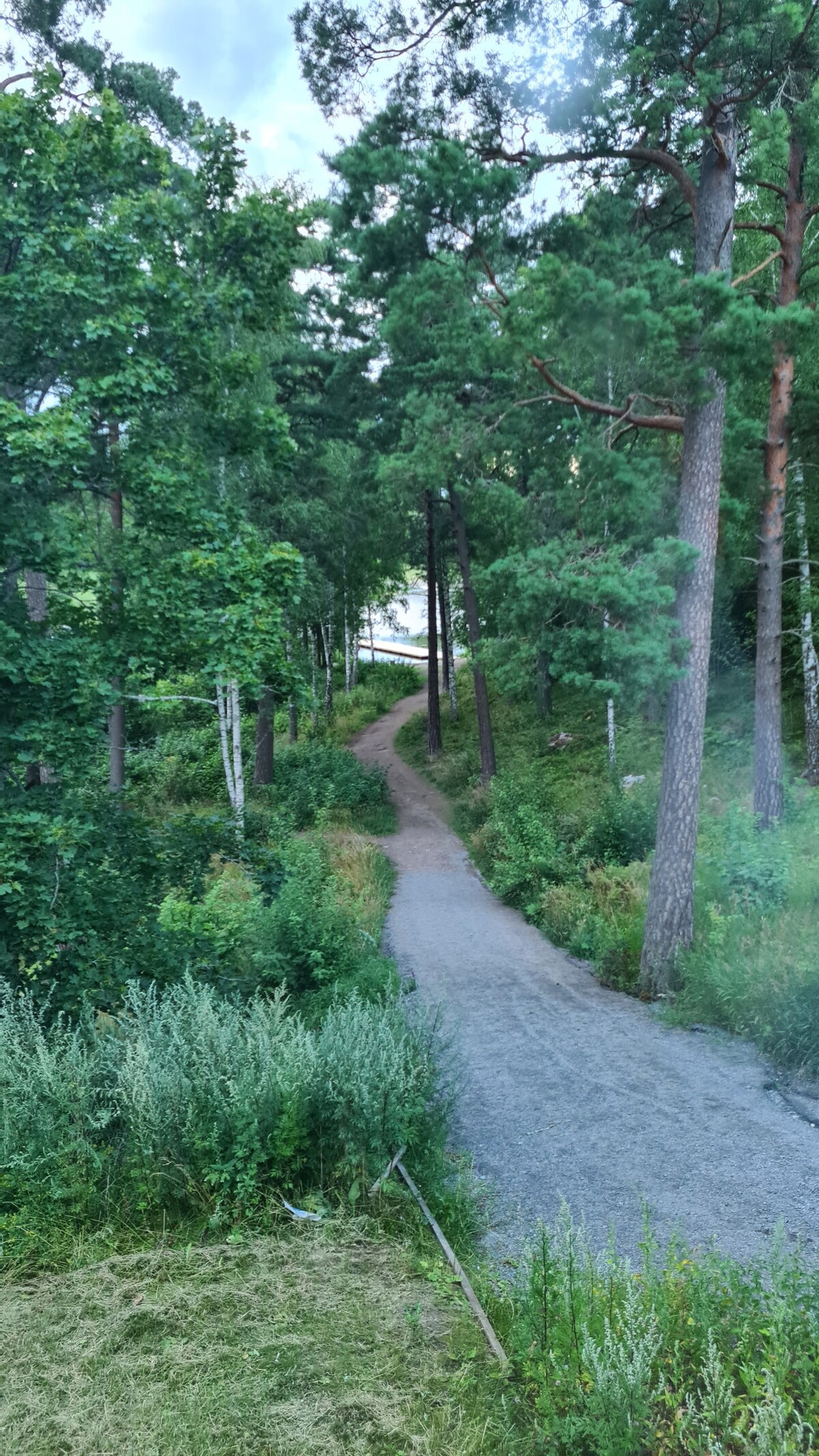 Naturnära lägenhet på markplan