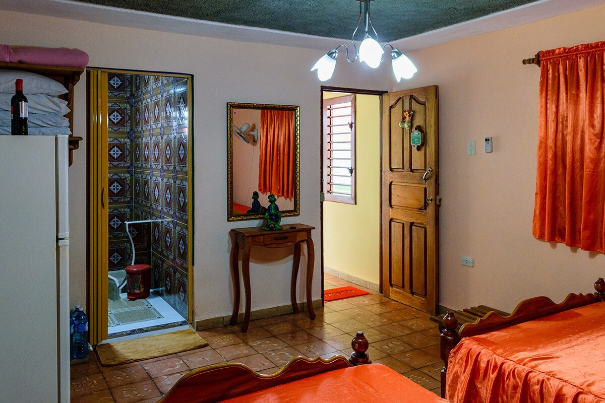 Casa Las Estrellas, Room 1