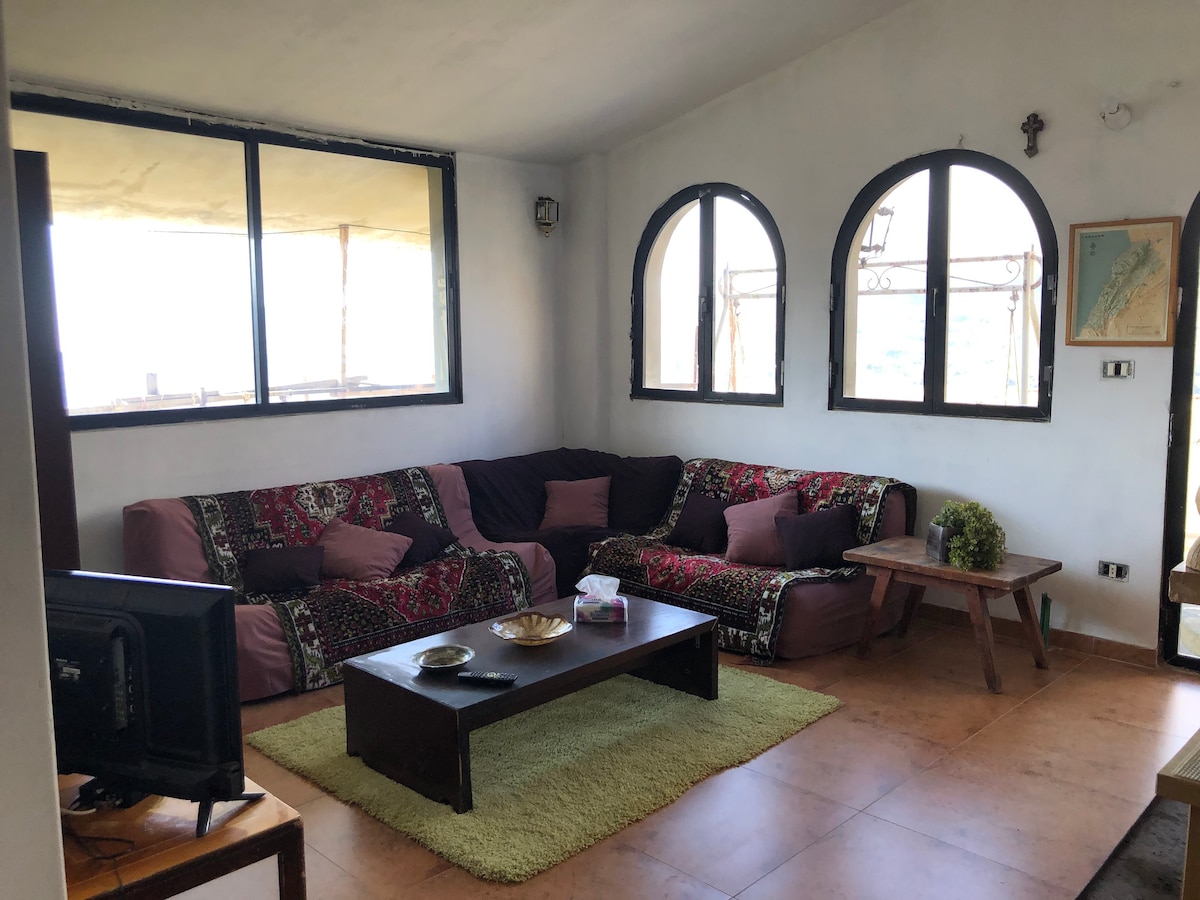La Finca, a peaceful & meditative residential home