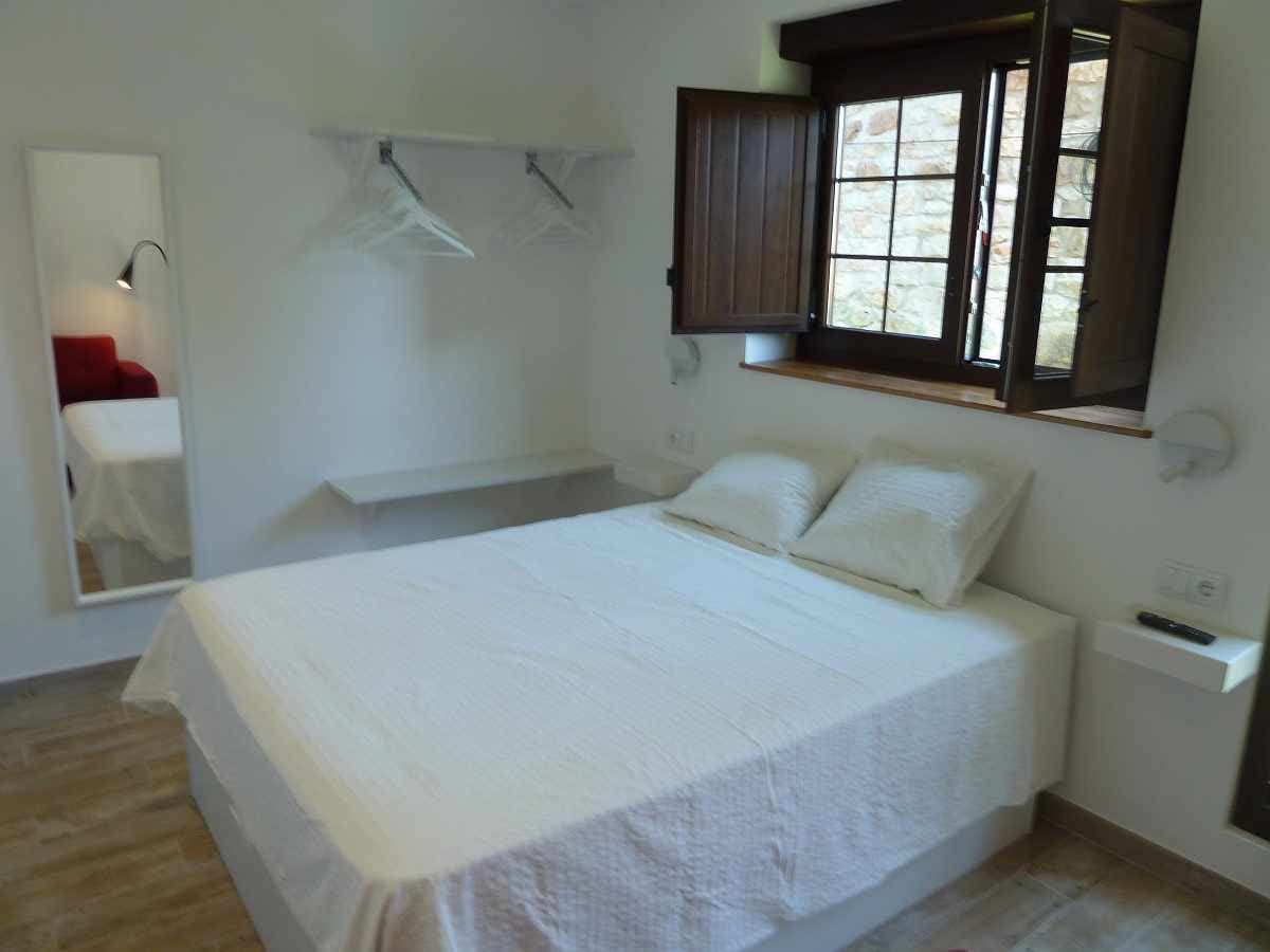 Peña Blanca, apartment with fireplace  and jacuzzi
