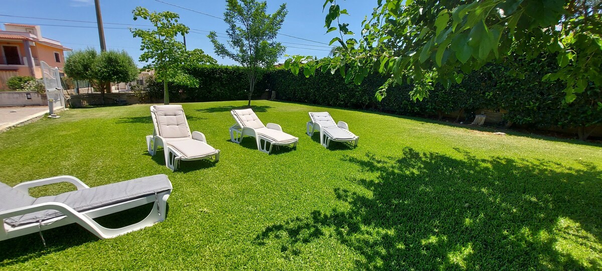 Charming Villa in Siracusa with private garden
