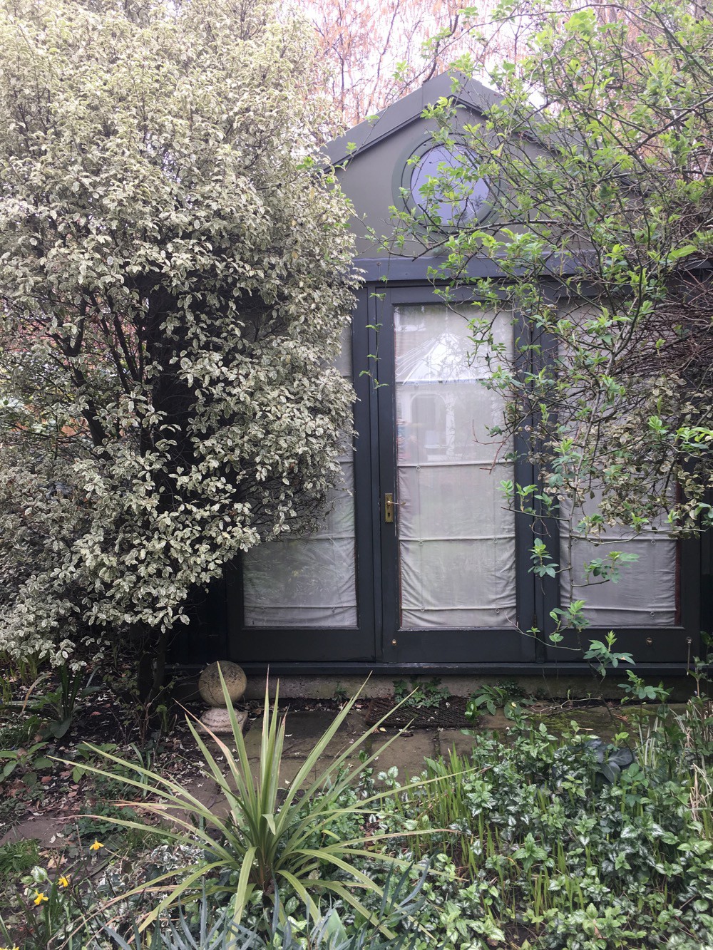 The Garden Hideaway, Barnes Border, SW14 London