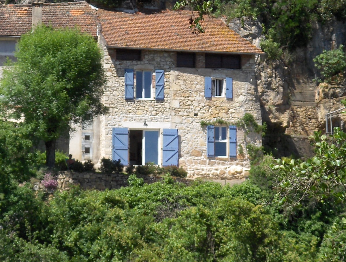 Galinette 2 Gîte Quercynois avec vue imprenable