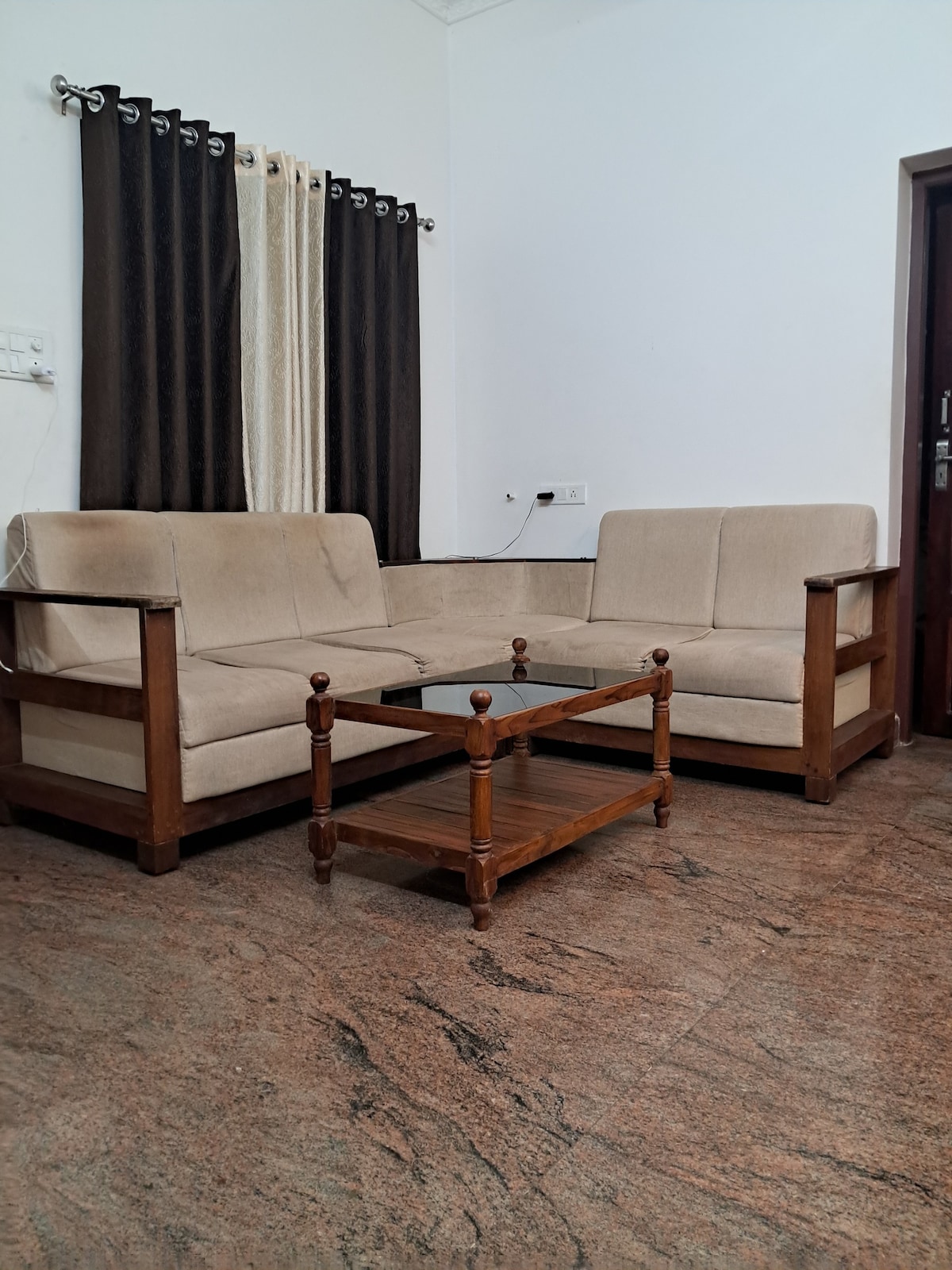 3 BHK Luxury Homefeel stay near Cochin Airport
