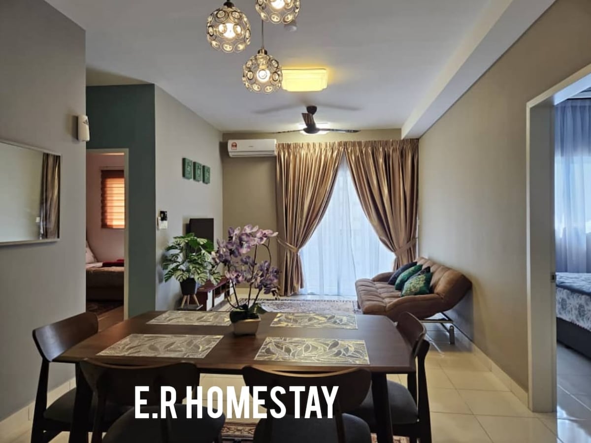 E. R Homestay 3R2B ，靠近吉隆坡国际机场