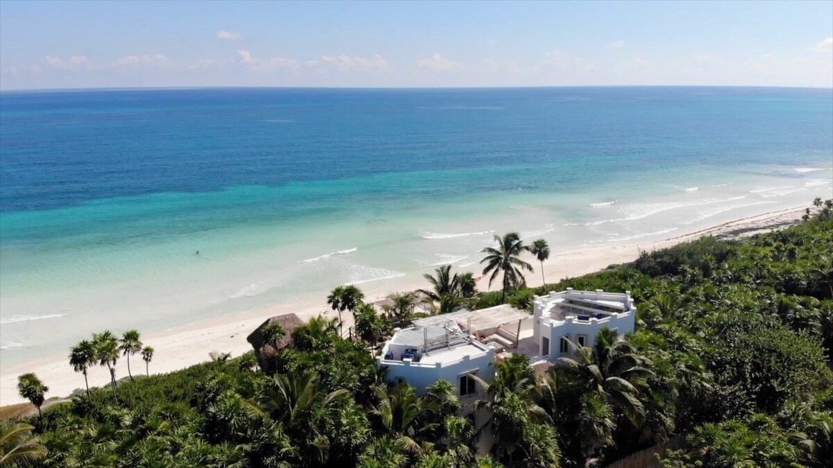 Sian Ka'an Luxurious Villa private beach TULUM