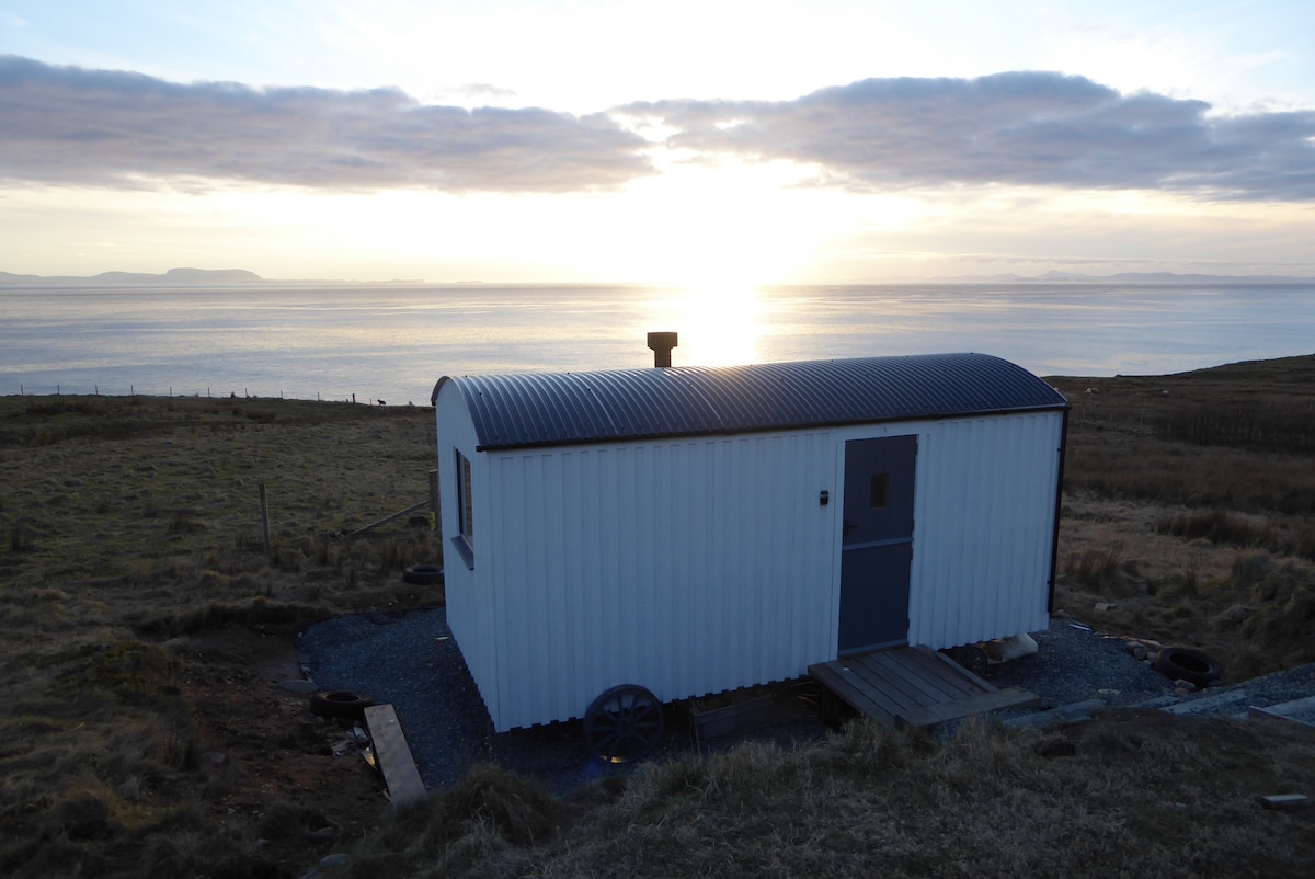 Fionncroft Shepherds Hut