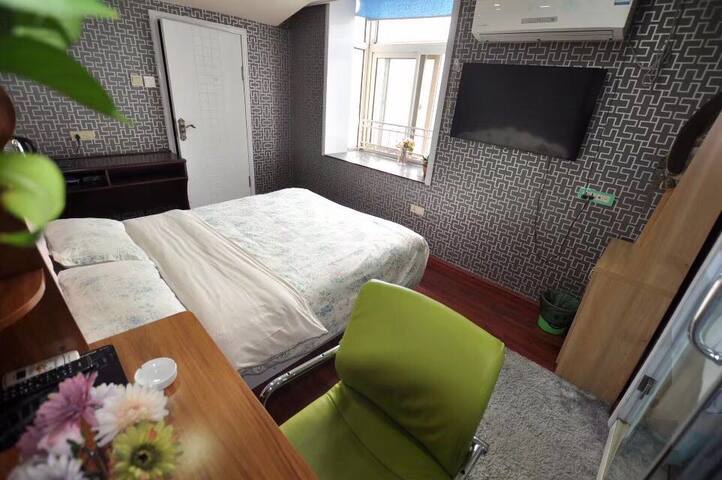 兰州市bhgmall北京华联兰州东方红购物中心西南门附近的民宿推荐