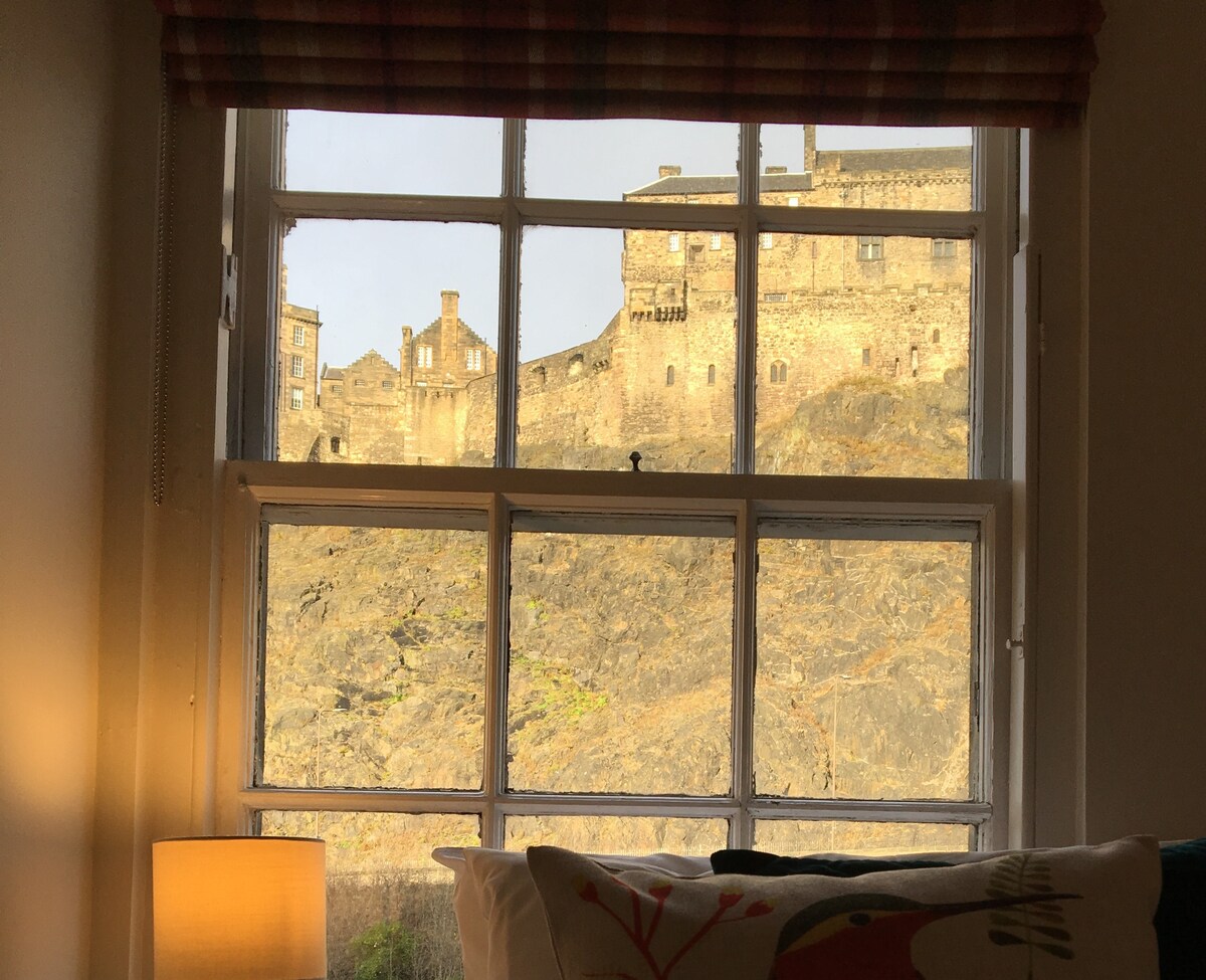 从每个窗口欣赏城堡景观