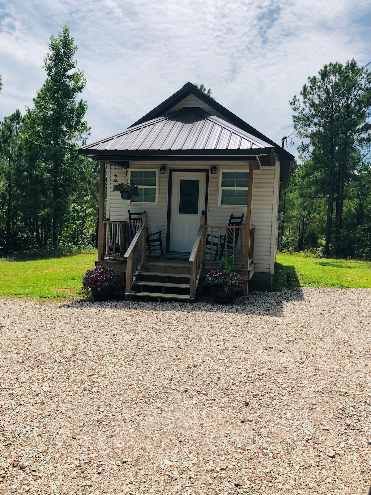 Windy Hill Cabin Rental