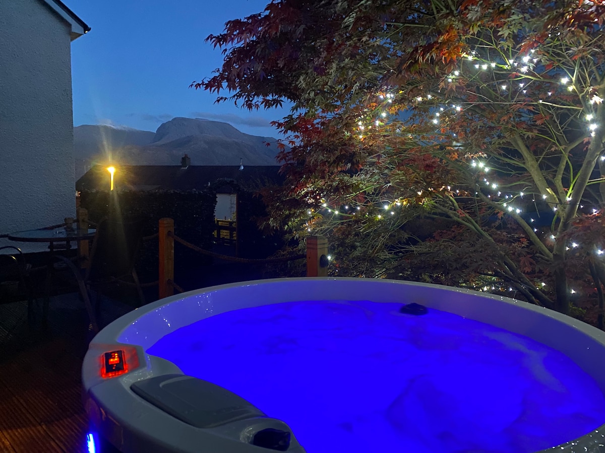带热水浴的Munro 's Deluxe Pod - Ben Nevis景观