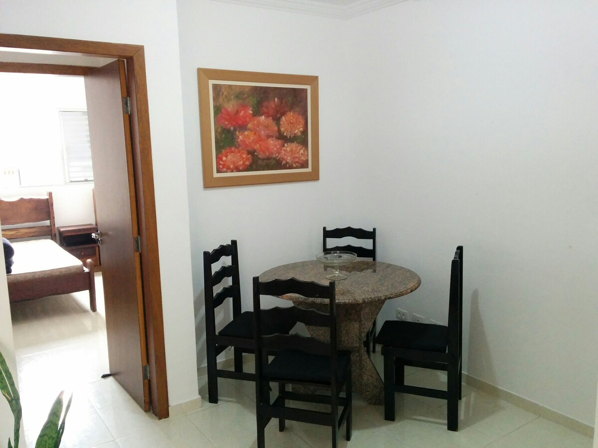 Apartamento Completeto 01 - Centro - Lorena