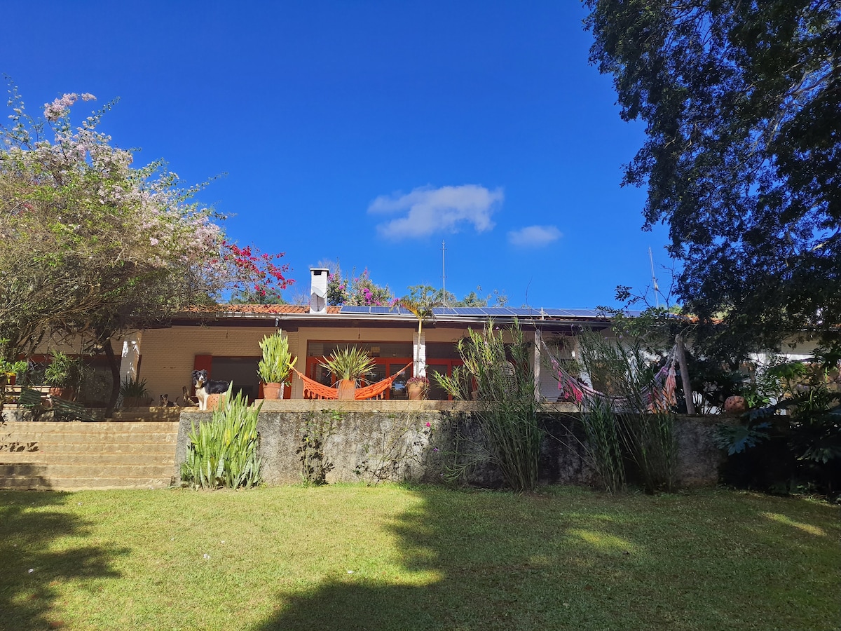 Fazenda Vale da Alegria - Casa laranja