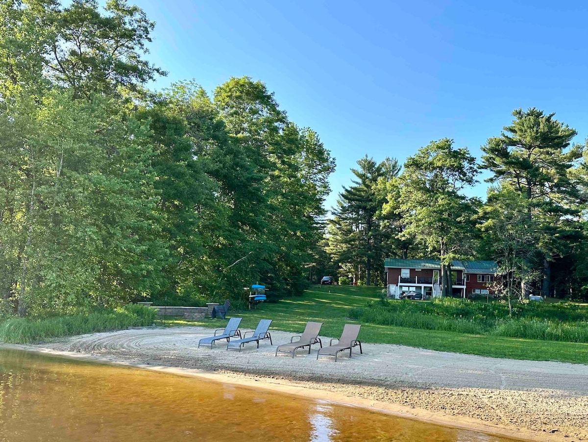 Lakeside Living-Sandy beach, Bonfires, ATV Trails