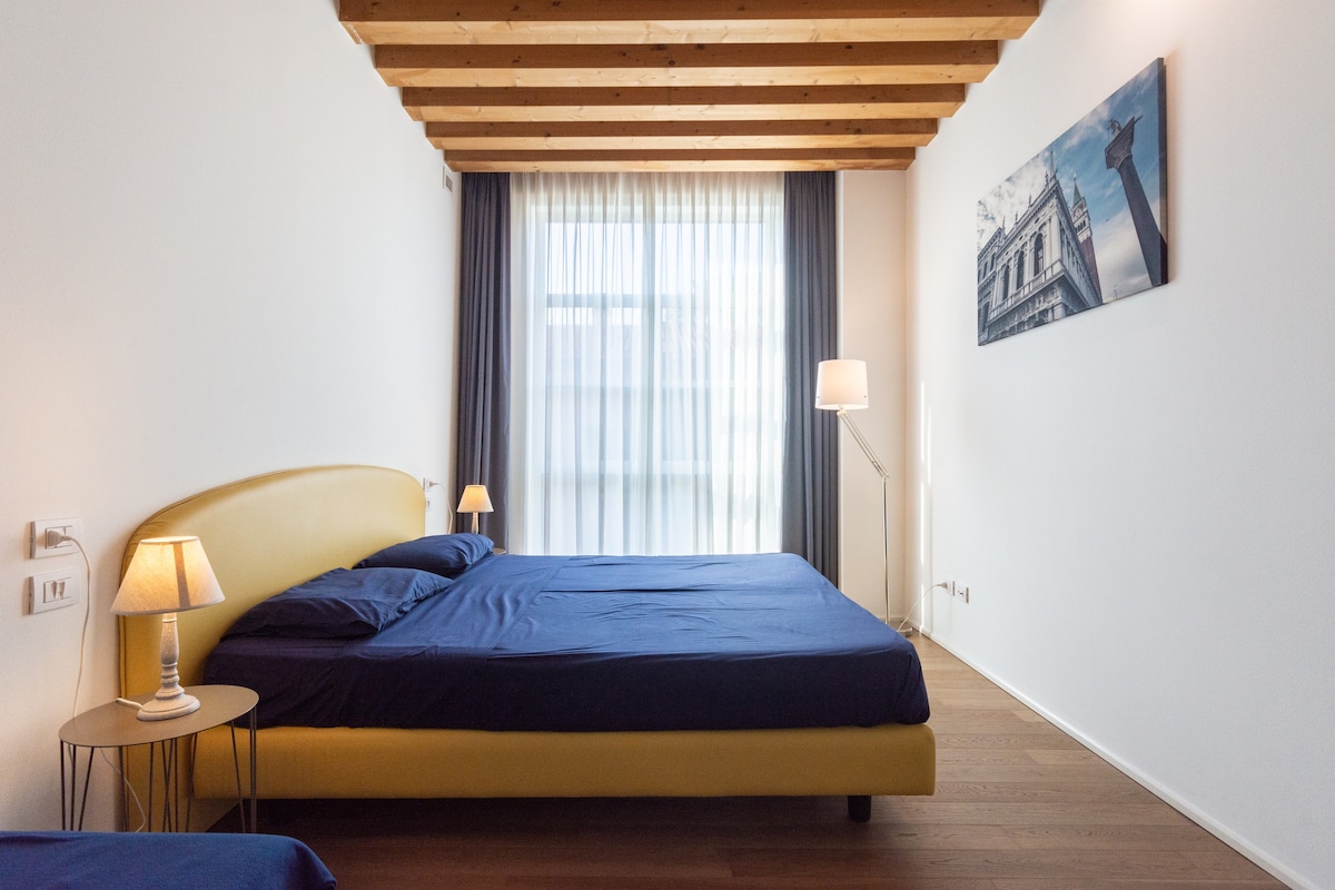 Mazzoni-现代、舒适、安静的公寓