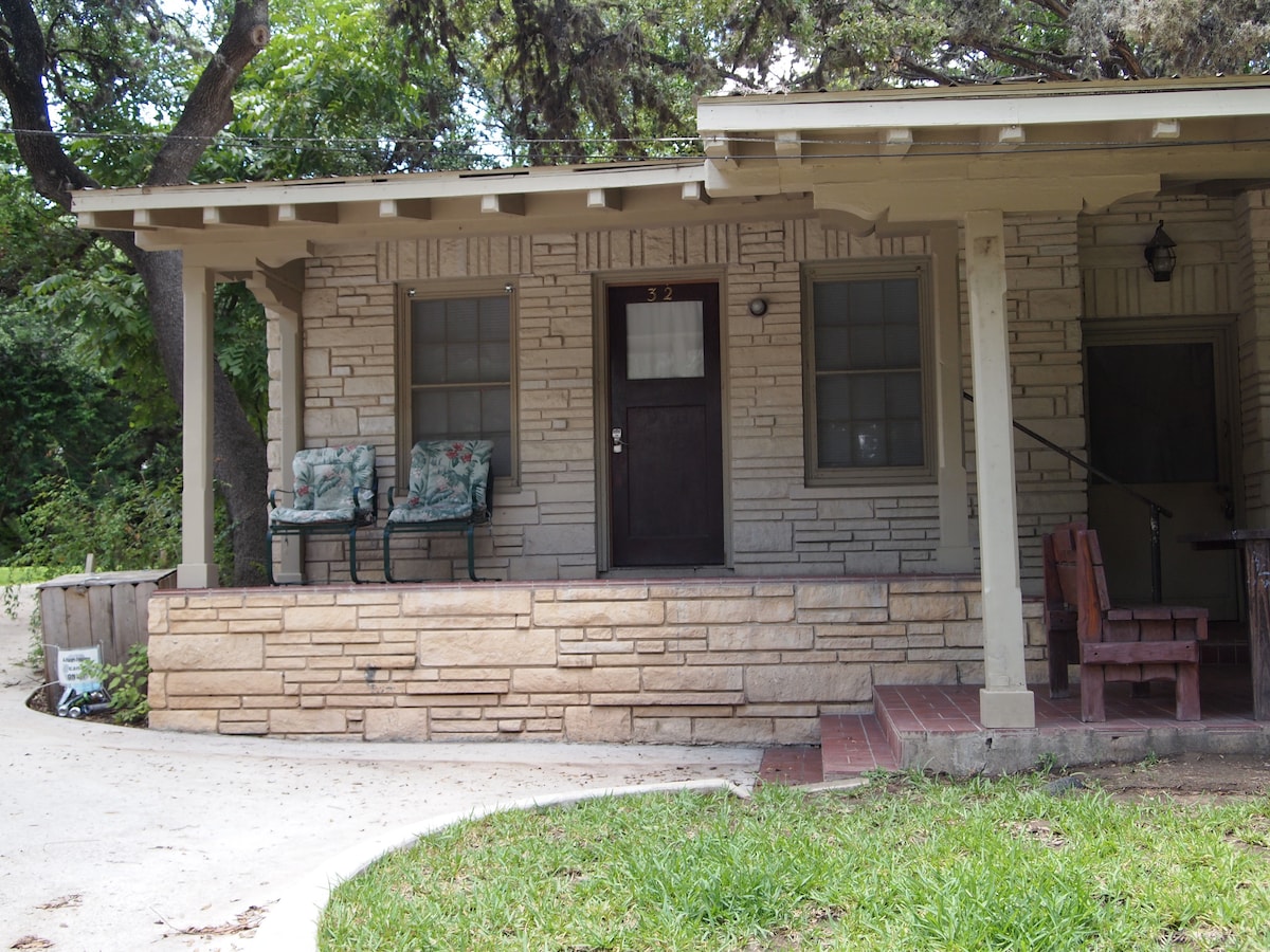 Buchanan Cabin 32 Frio River Access