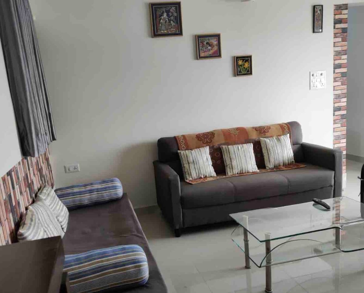airbnb pune breezy