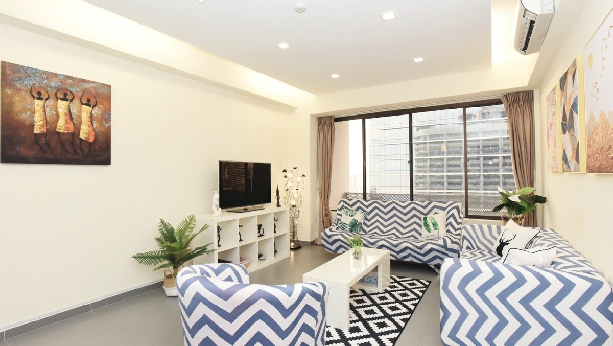 1min mrt downtownCBD2BR high flr 1分钟直达地铁 市中心高楼7pax