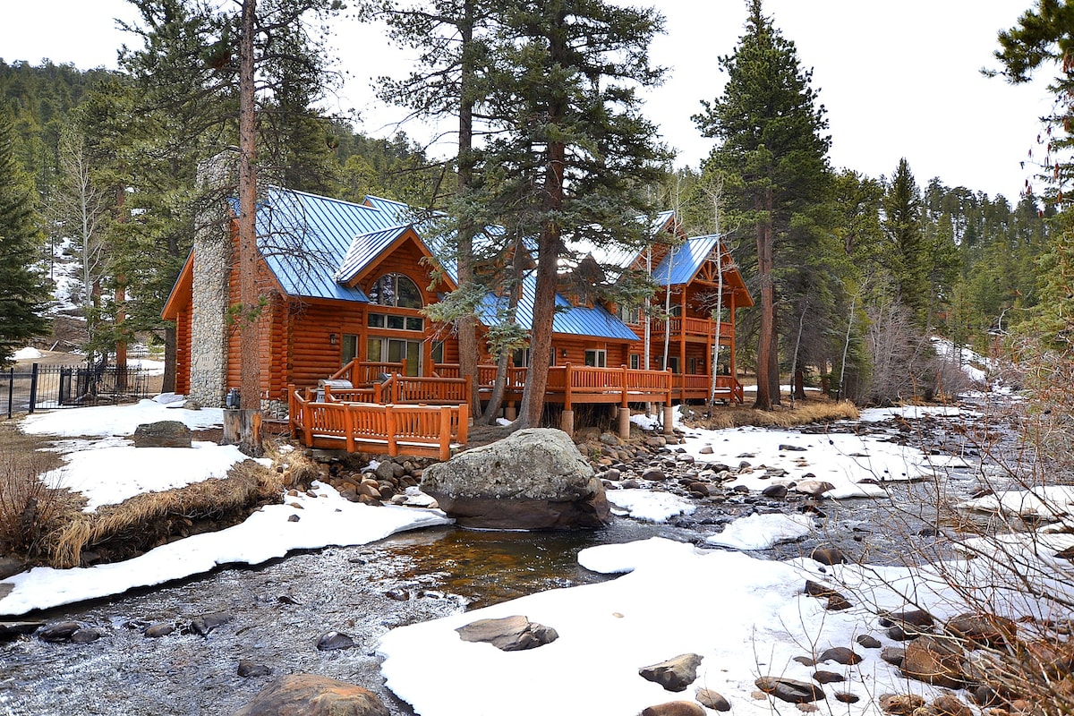 Blue Spruce Manor - Distinguished Mtn Lodging