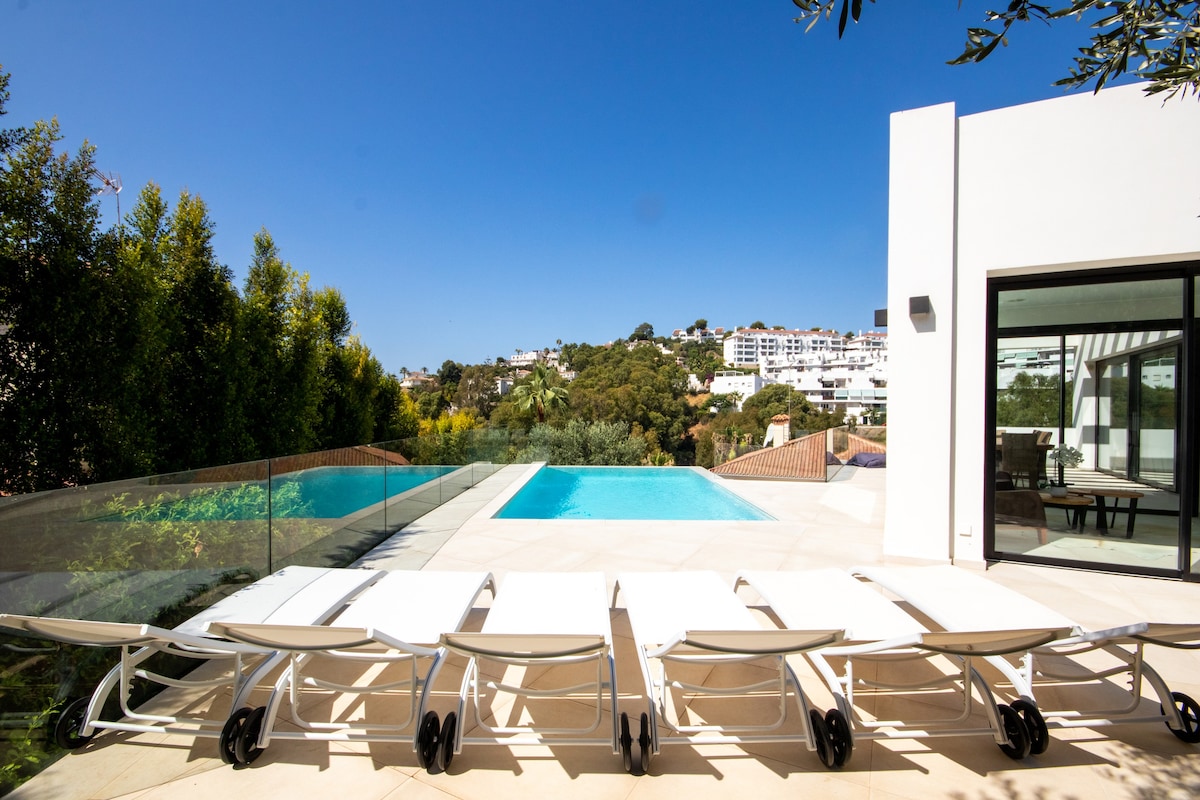 现代3床别墅，私人泳池，靠近La Cala