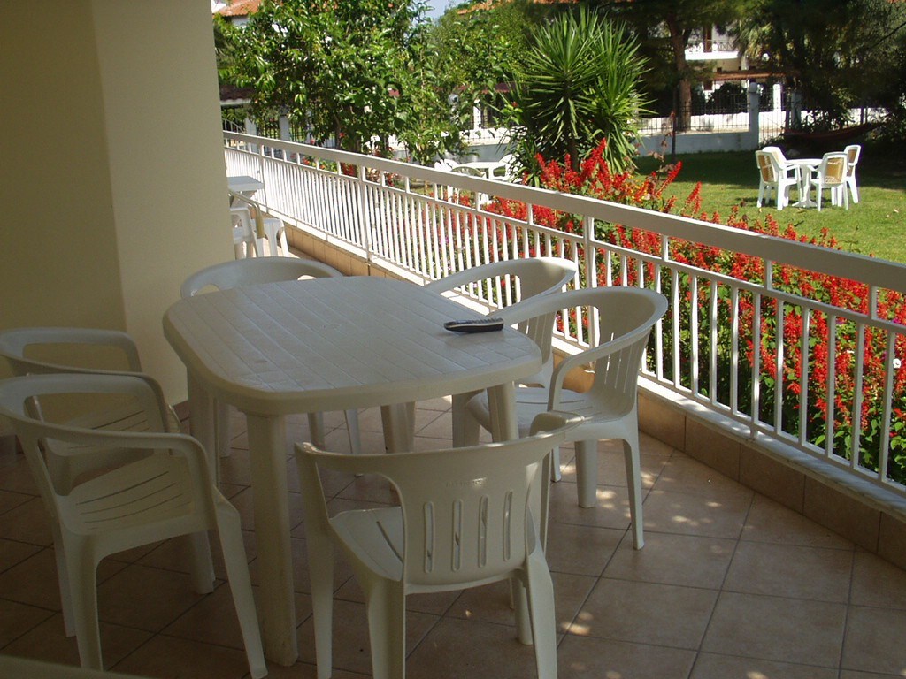 Two Bedroom Apartment(middle)/House Maria Manolaki