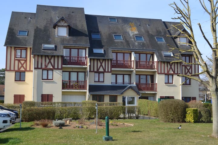 卡布尔 (Cabourg)的民宿