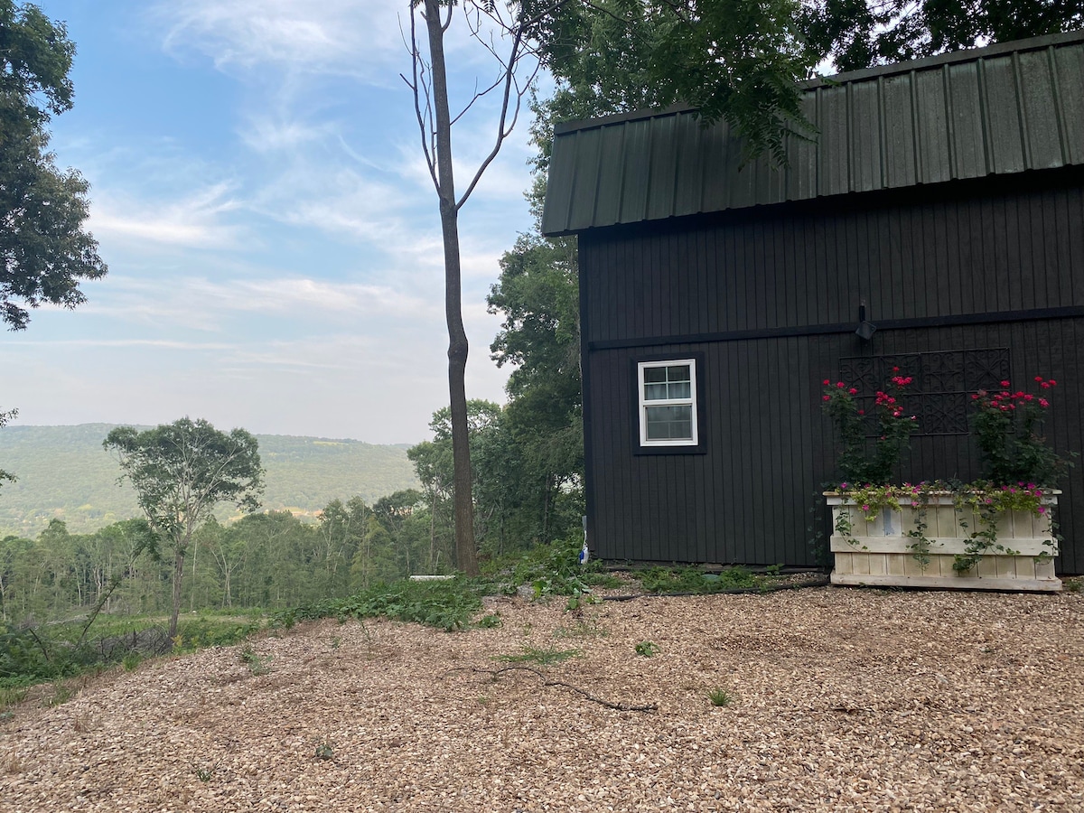 蜻蜓小屋~ 20英亩私人/山景