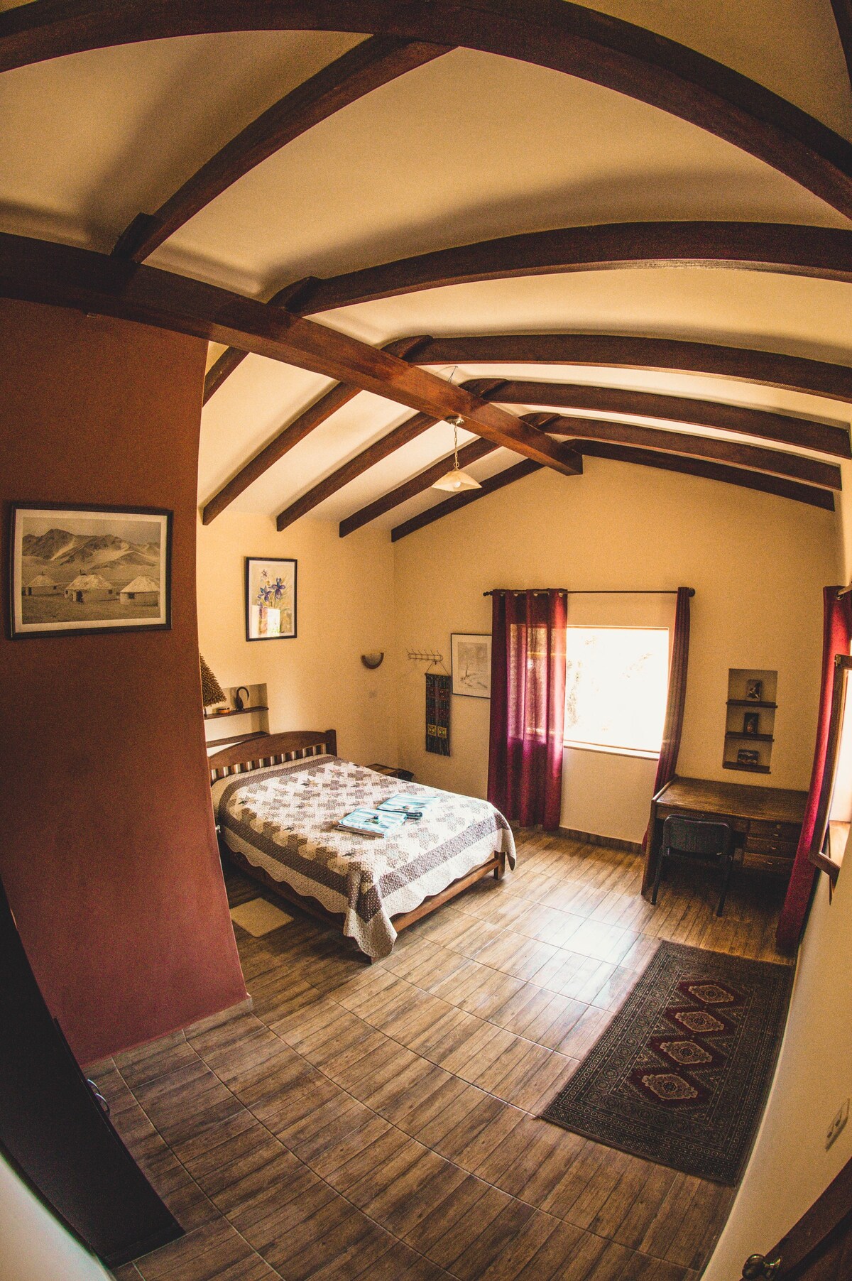 Double room with private bathroom, Hostel Serena