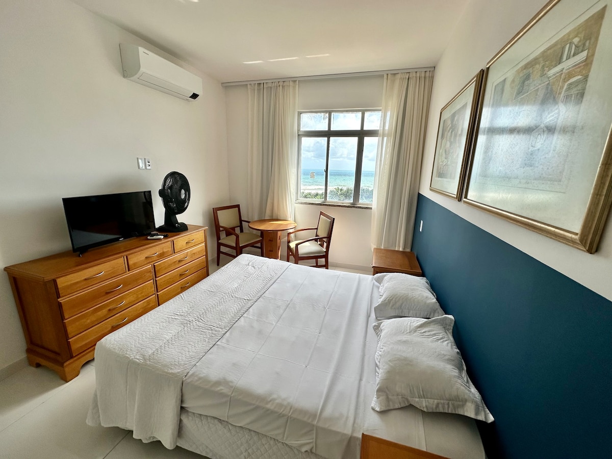 Flat by the Beach: Sea View, 5 Chamber, Ac + Wifi