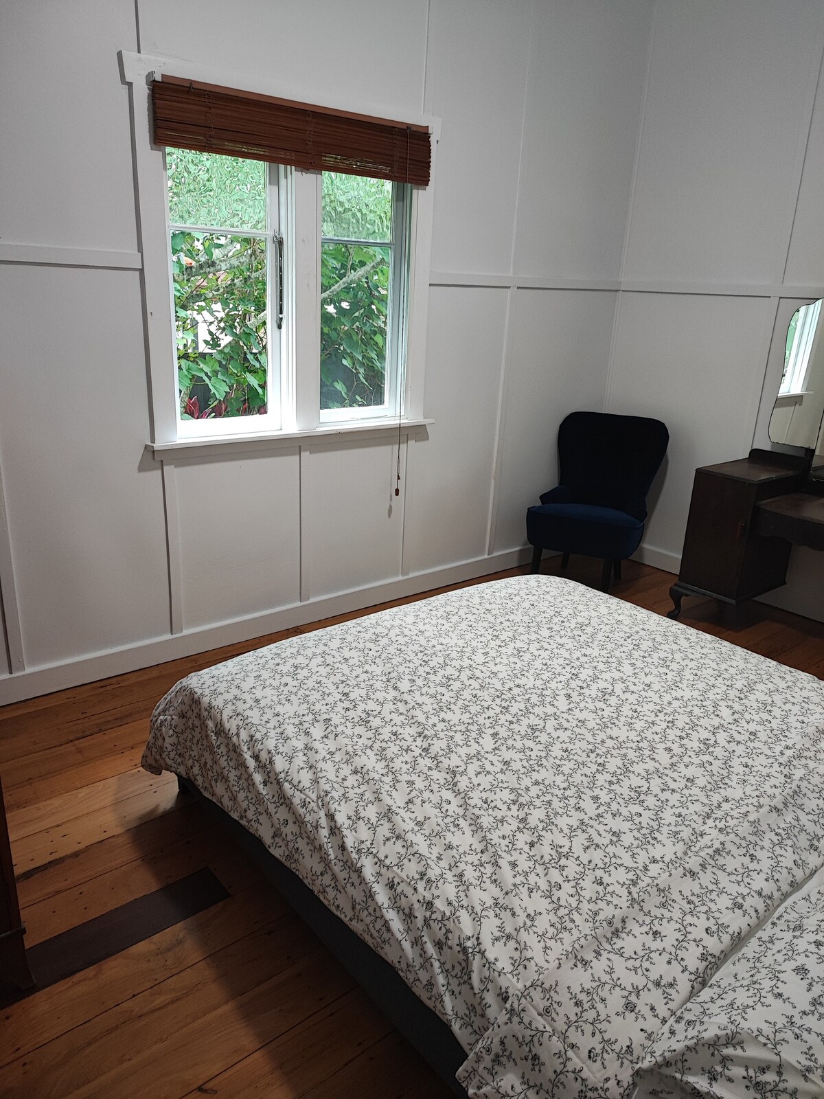 gay friendly Queen bedroom in California bungalow