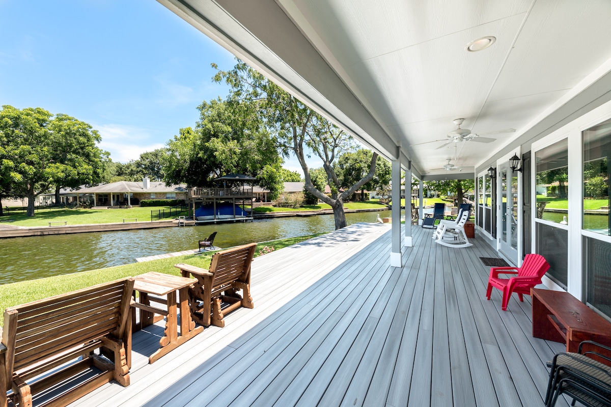 Blue Heron Lake Front House