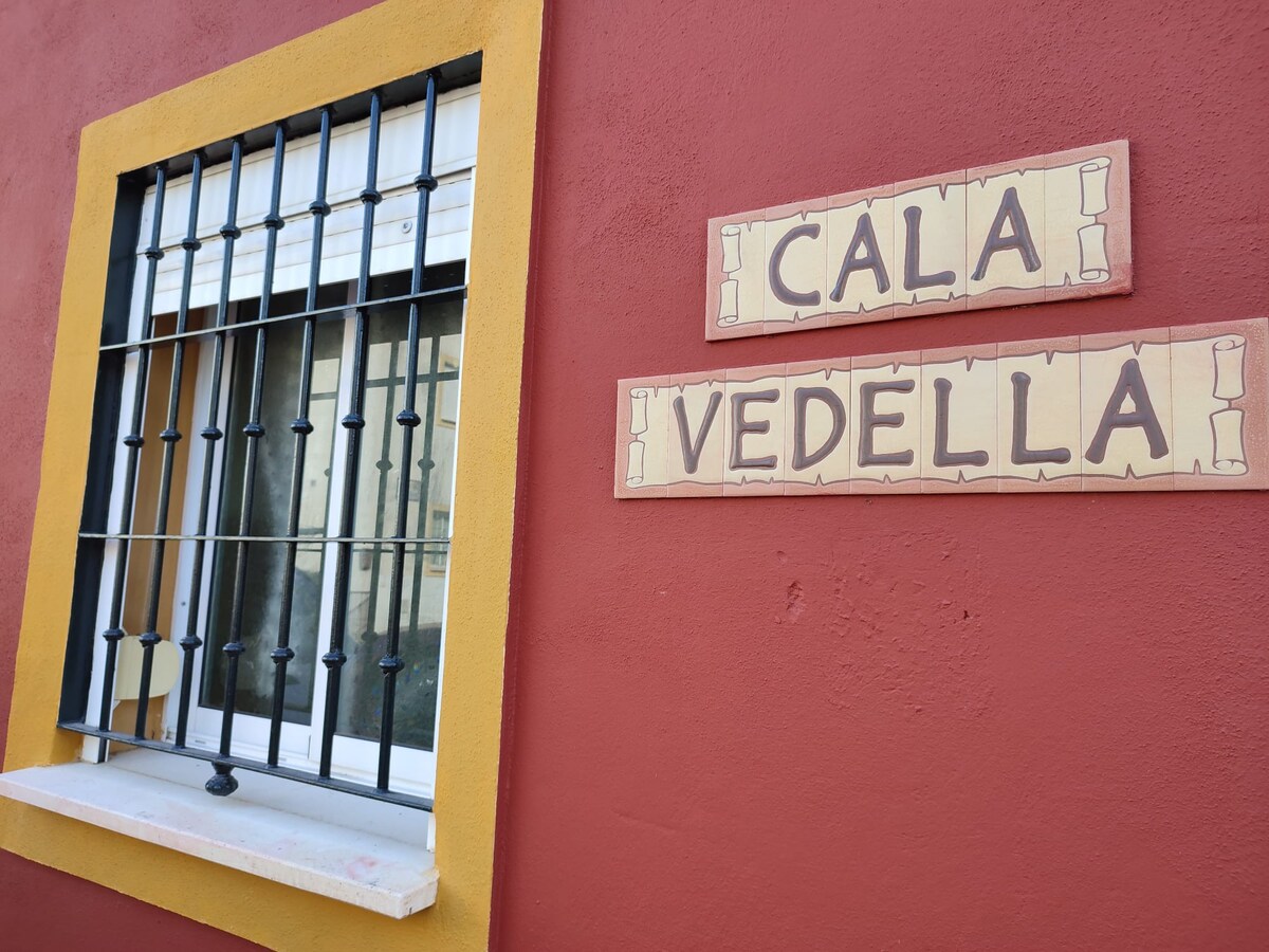 Santi's cozy house in Seville