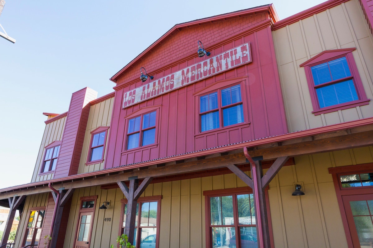 Butch Cassidy at the Los Alamos Mercantile