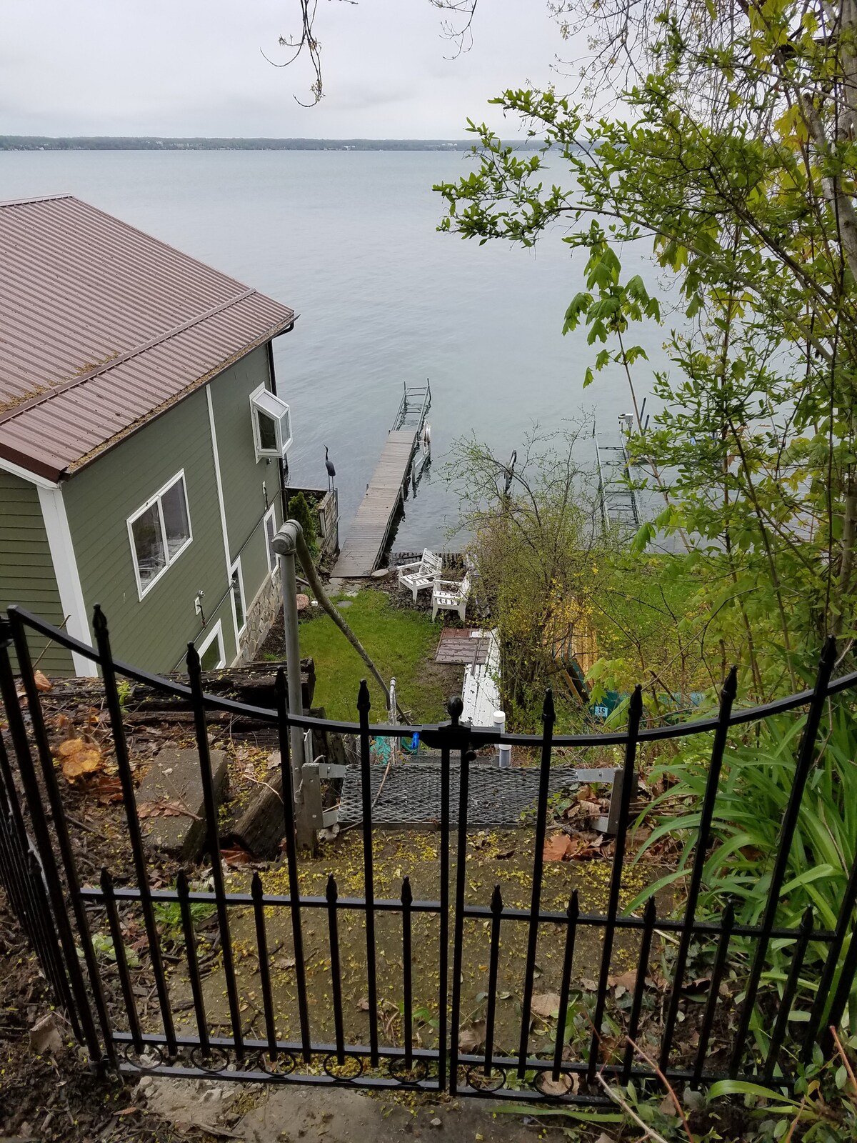 Lake house on Seneca Lake wine trail