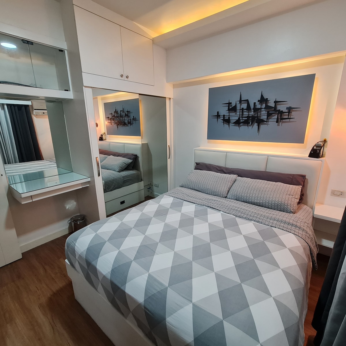 Modern 2BR Condo at Lumiere Residences