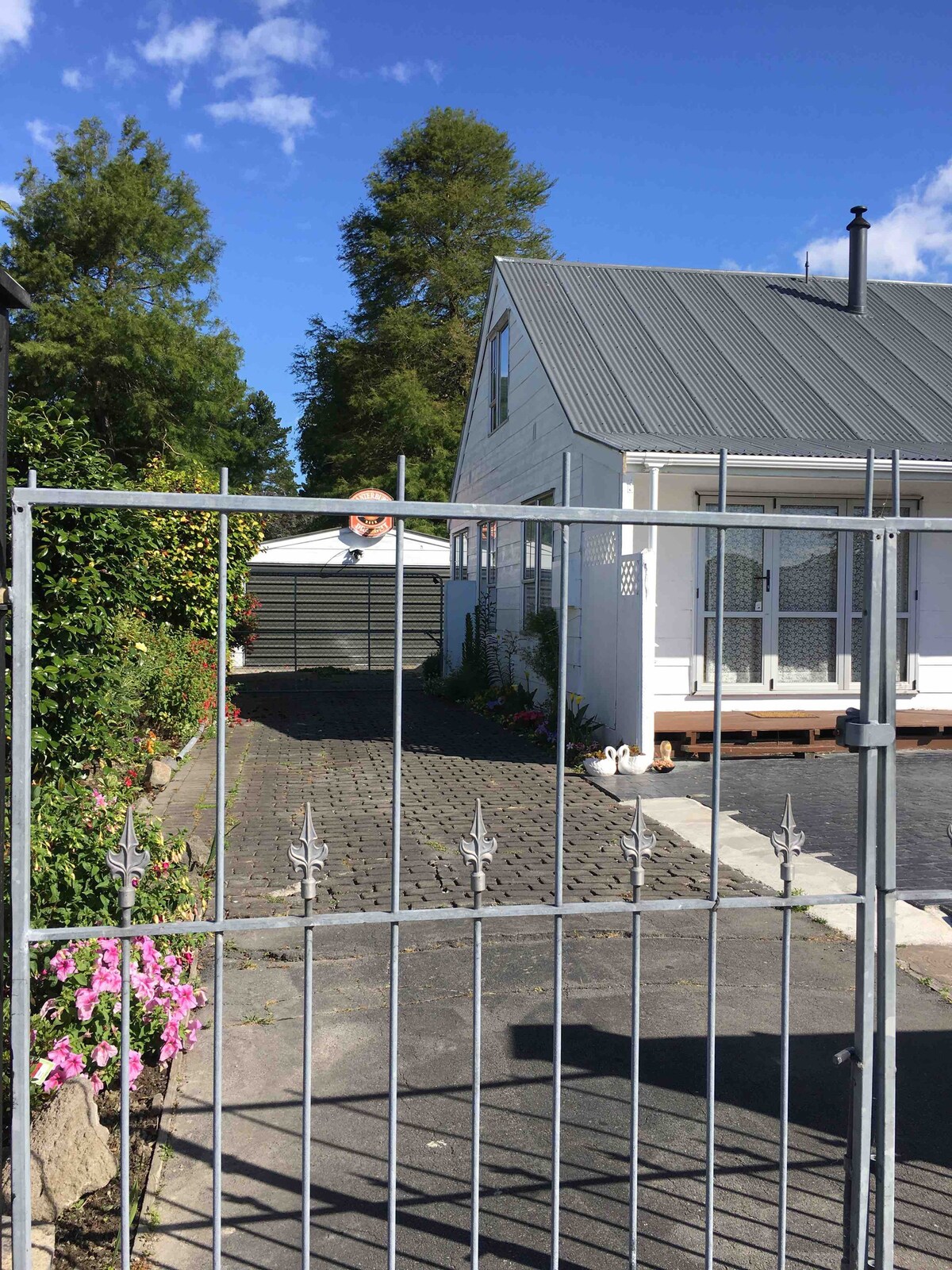 warm house in south island