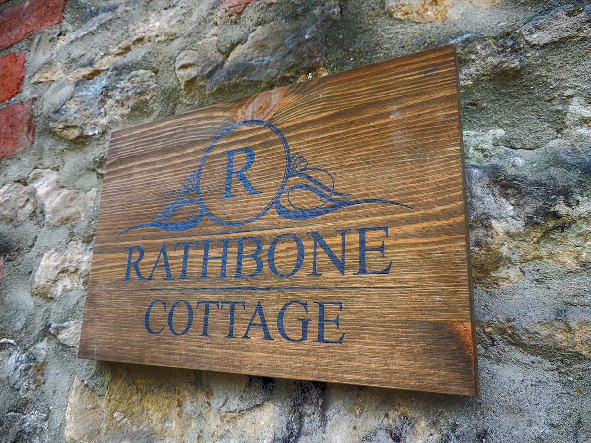 Rathbone Cottage - A Gotswold Gem