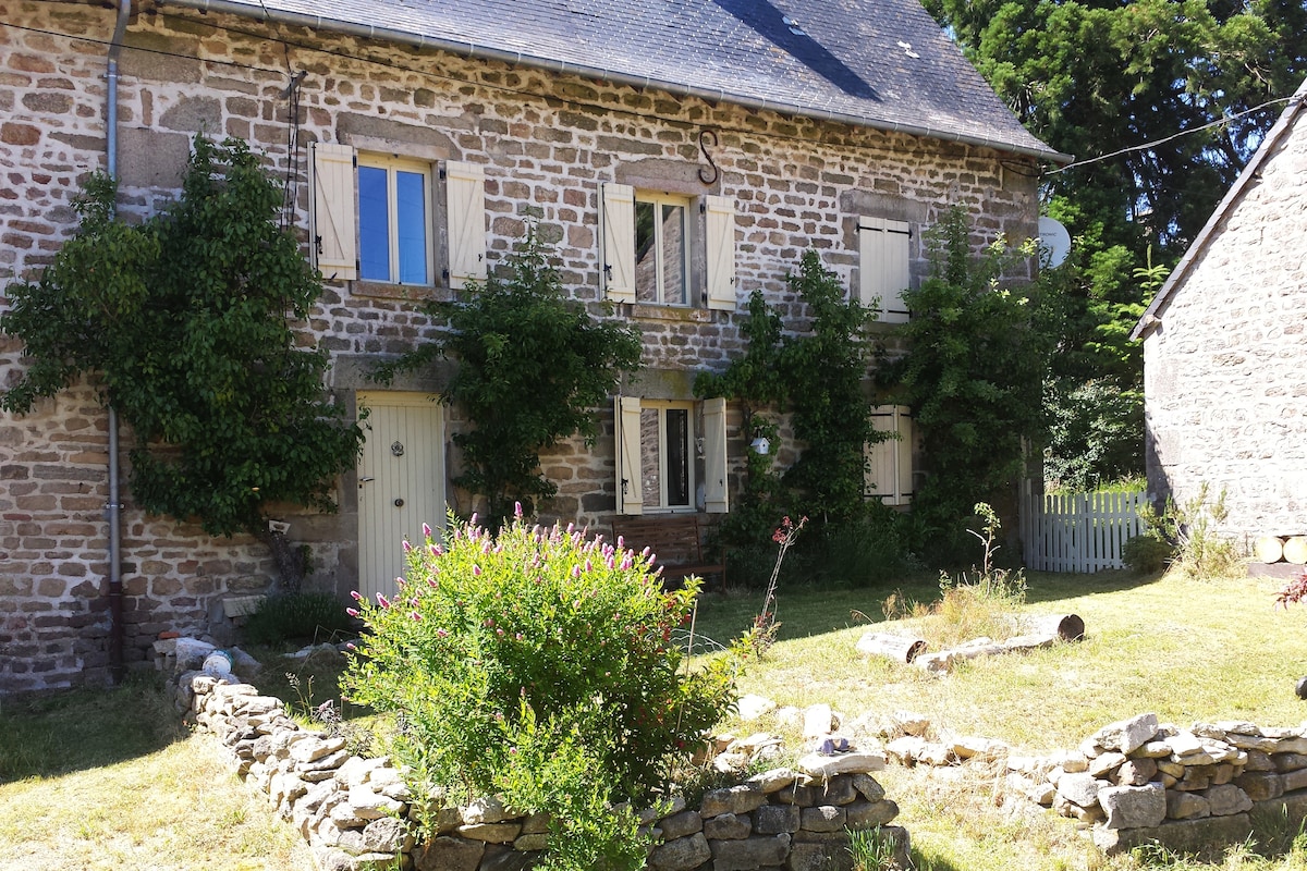 Spacious  farmhouse in magical rural setting