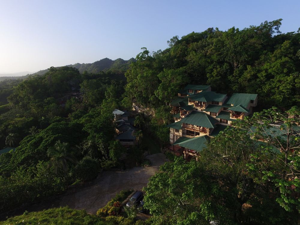 Double Room with Breakfast+Kayak Tour Los Haitises