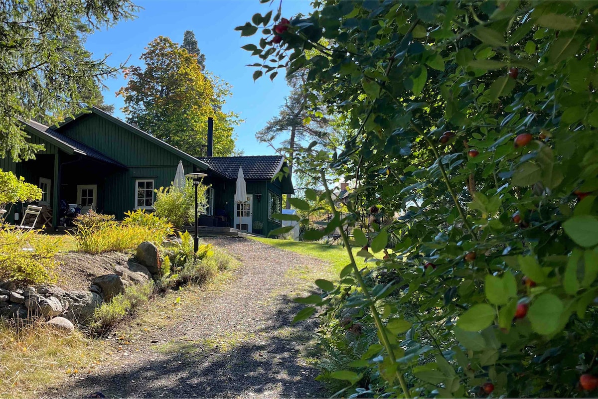 Boende vid havet i Stockholms skärgård