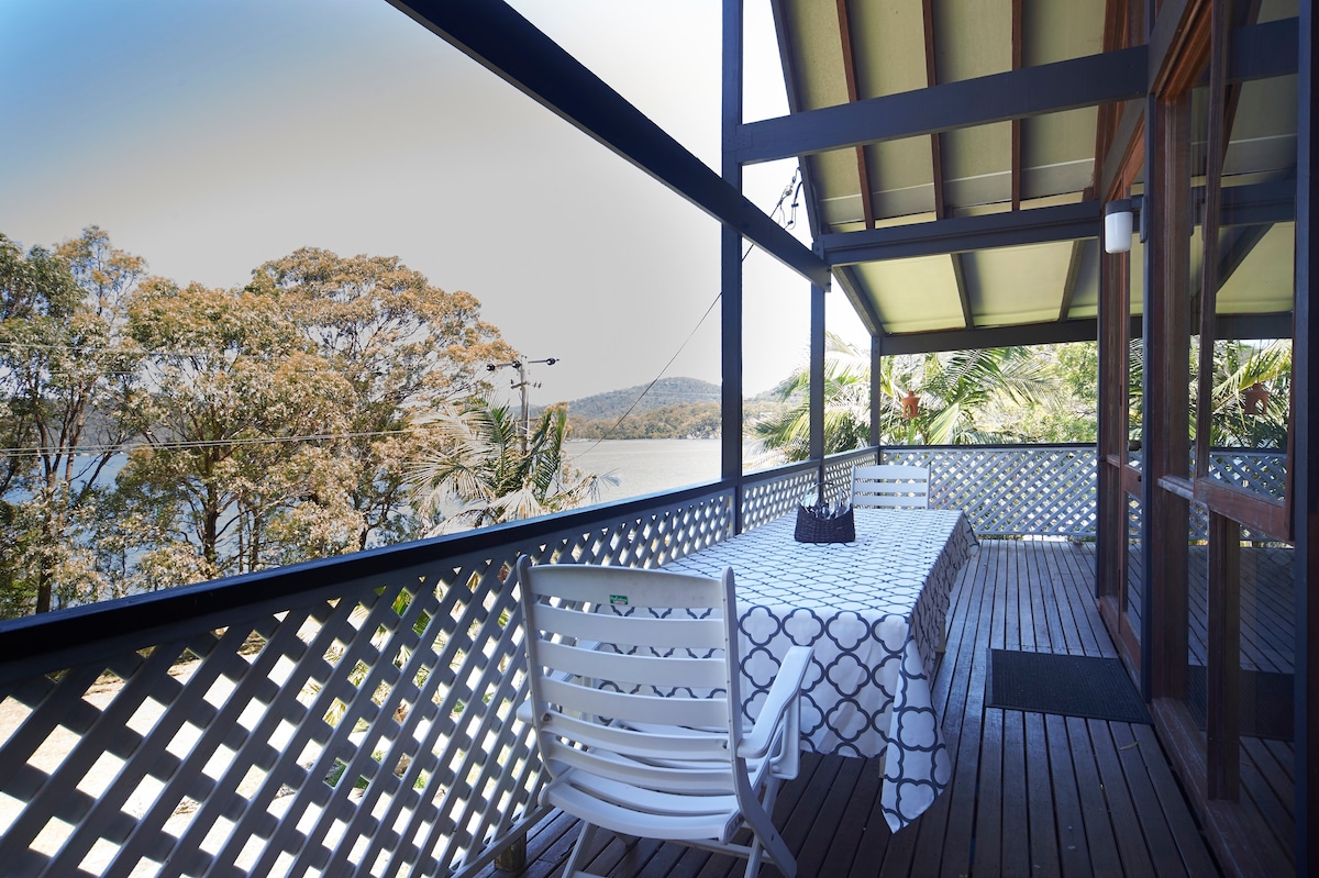 Riviera on Hawkesbury An island style escape